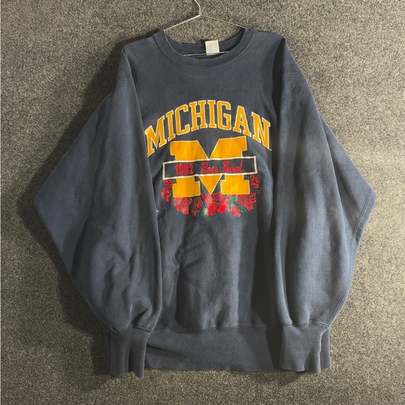 Champion | Sweaters | Champion Reverse Weave Sweatshirt Mens Xxl